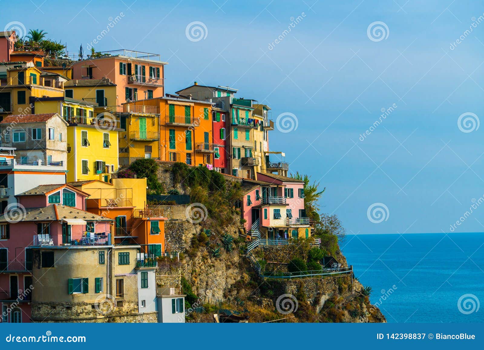 Colorful Houses in Manarola, Cinque Terre - Italy Stock Image - Image ...