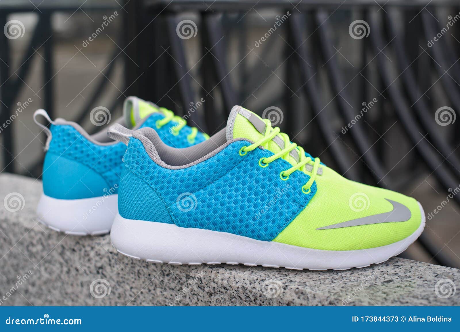 roshe run casual shoes