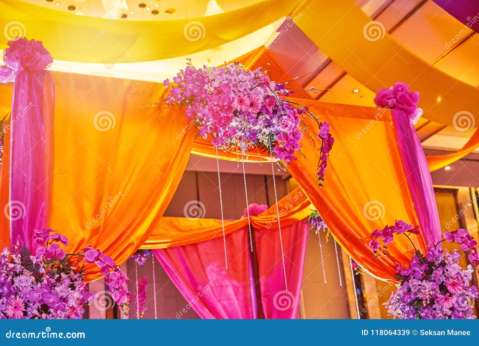 254 Engagement Stage Decoration Stock Photos - Free & Royalty-Free Stock  Photos from Dreamstime