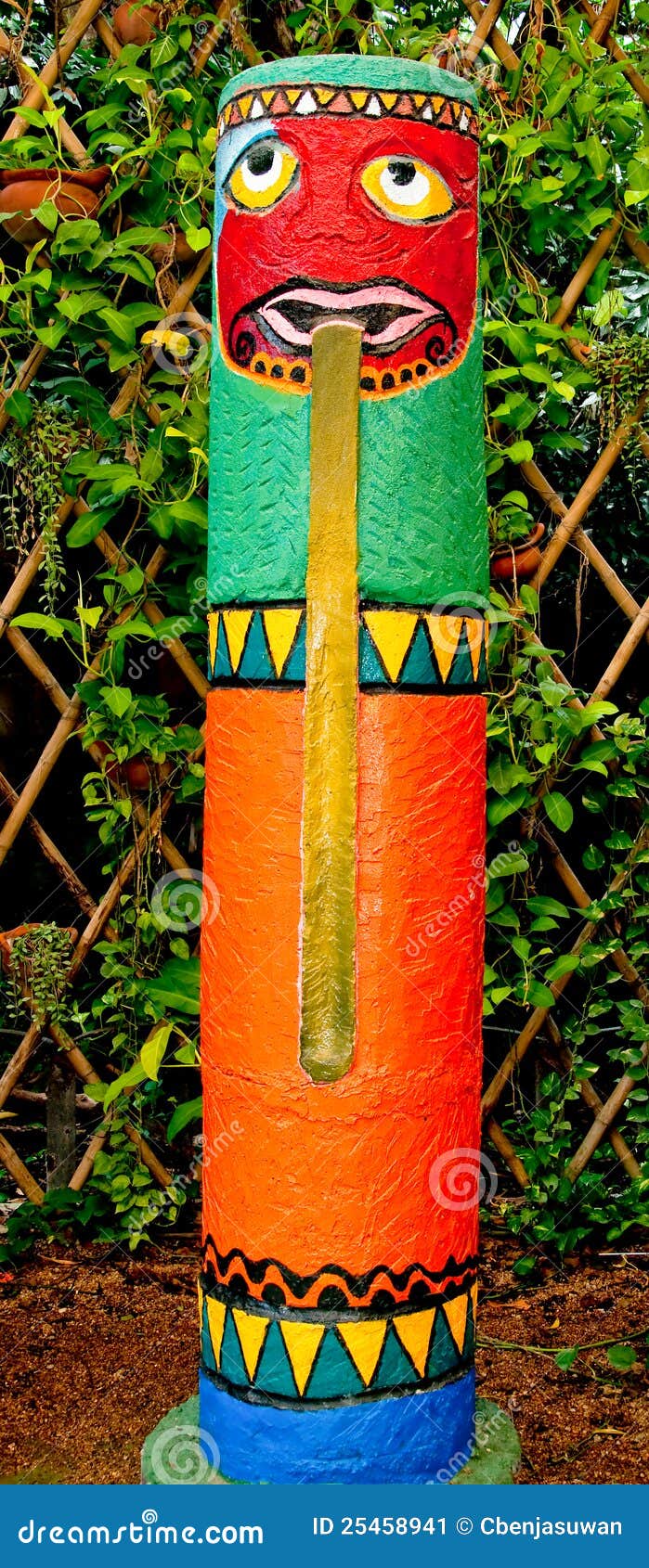 The Colorful of totem pole stock image. Image of mystery - 25458941