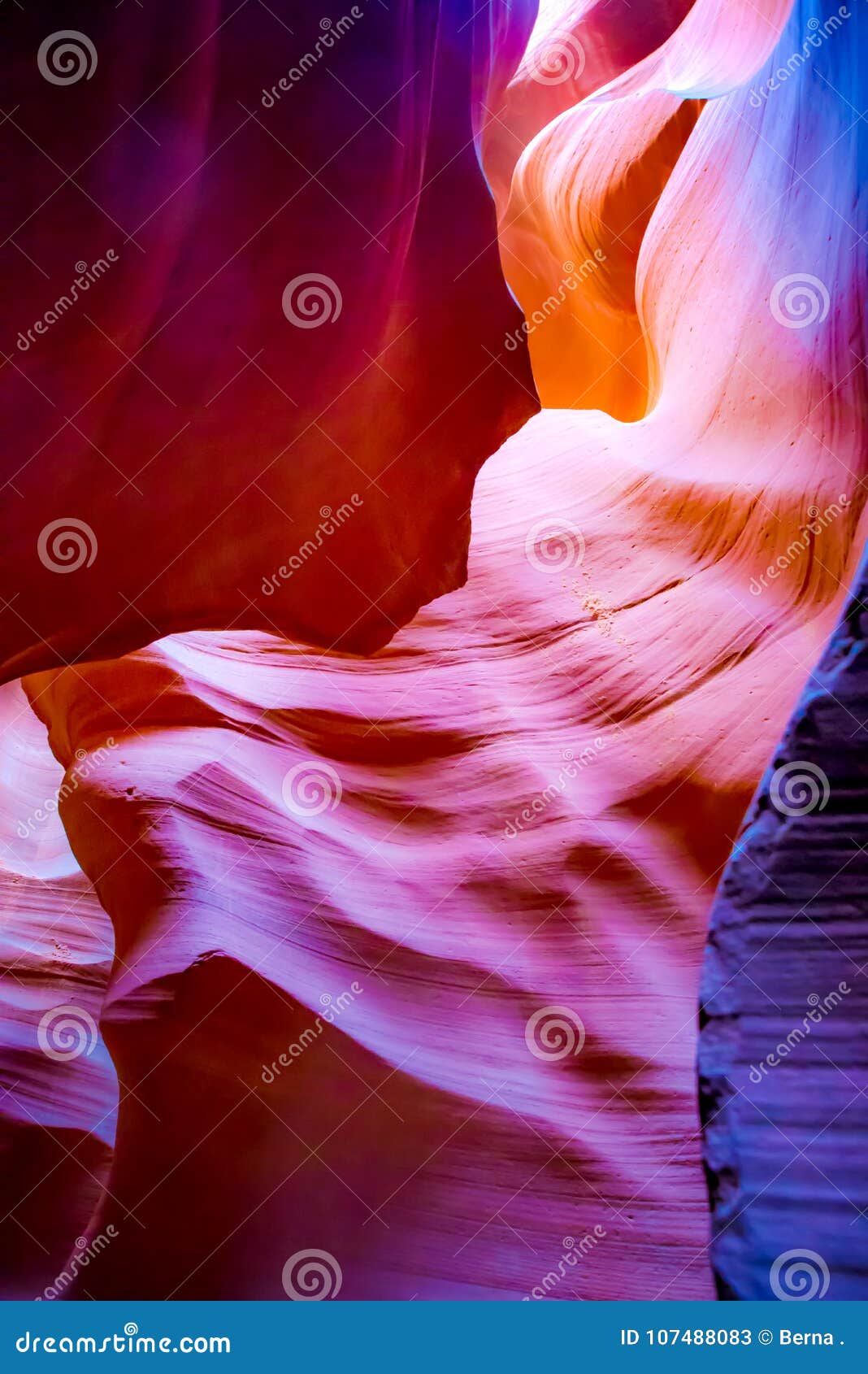 colors of antelope canyon