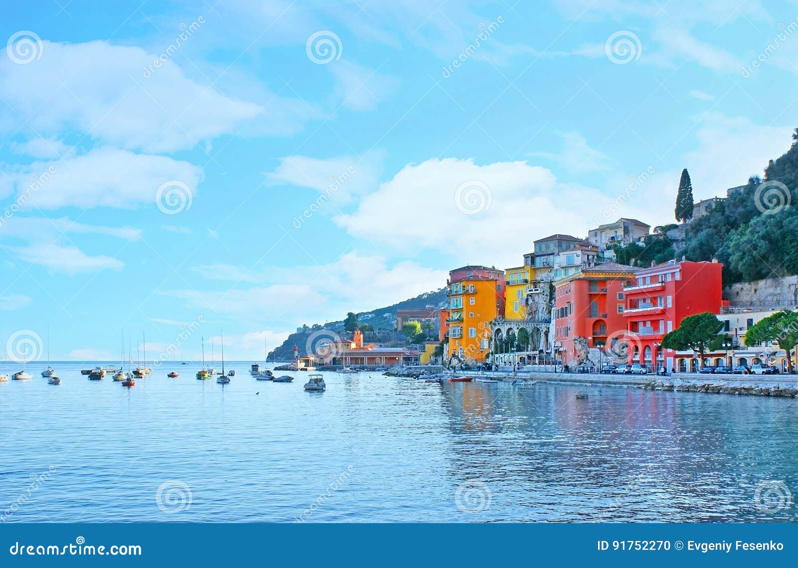 the colors of villefranche