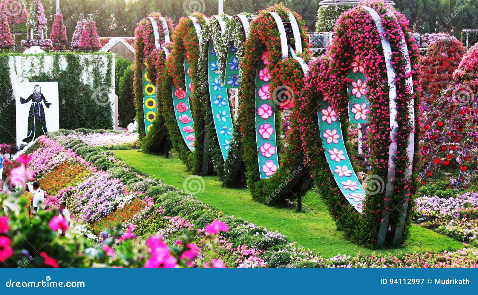 Colourful Flowers Designed In Heart Shape In Miracle Garden Dubai Stock Photo 94112997 Megapixl
