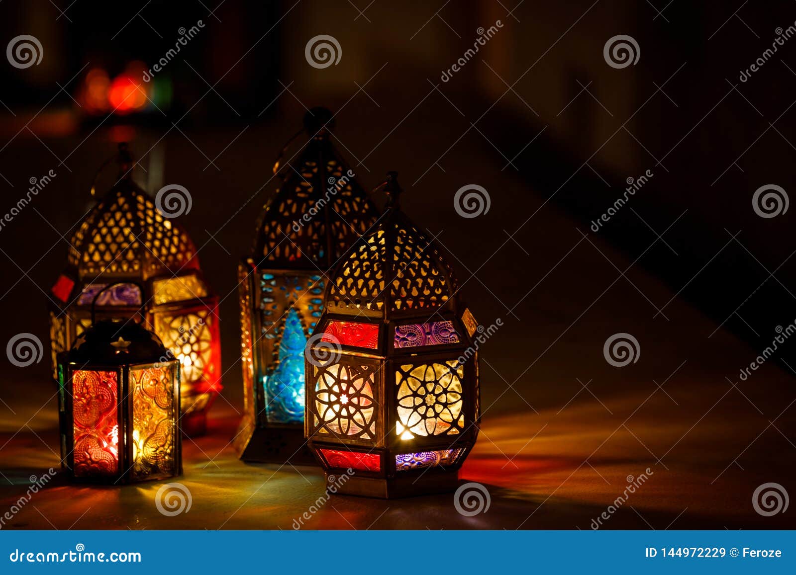 colourful arabic ramadan lantern