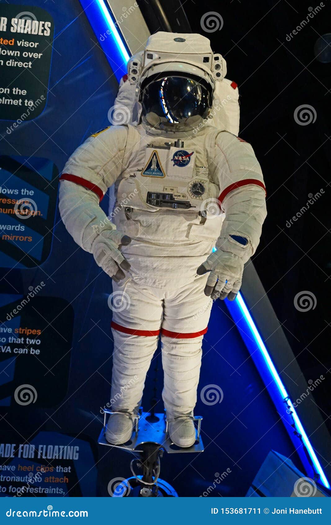 Combinaison Spatiale Utilisee Par Des Astronautes Photo Editorial Image Du Grand Kennedy