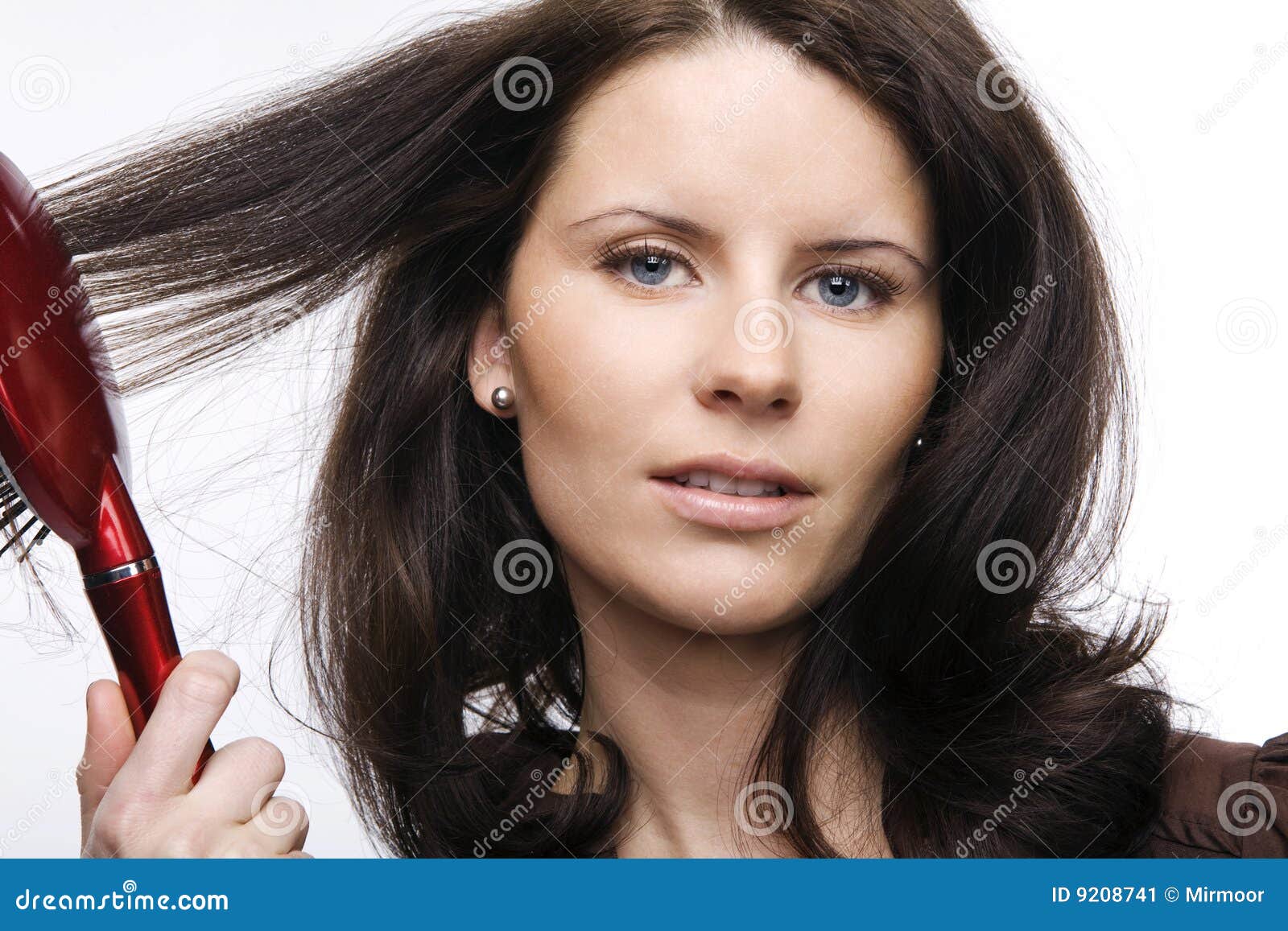 Combing hair. stock image. Image of hairdo, beauty, face 9208741