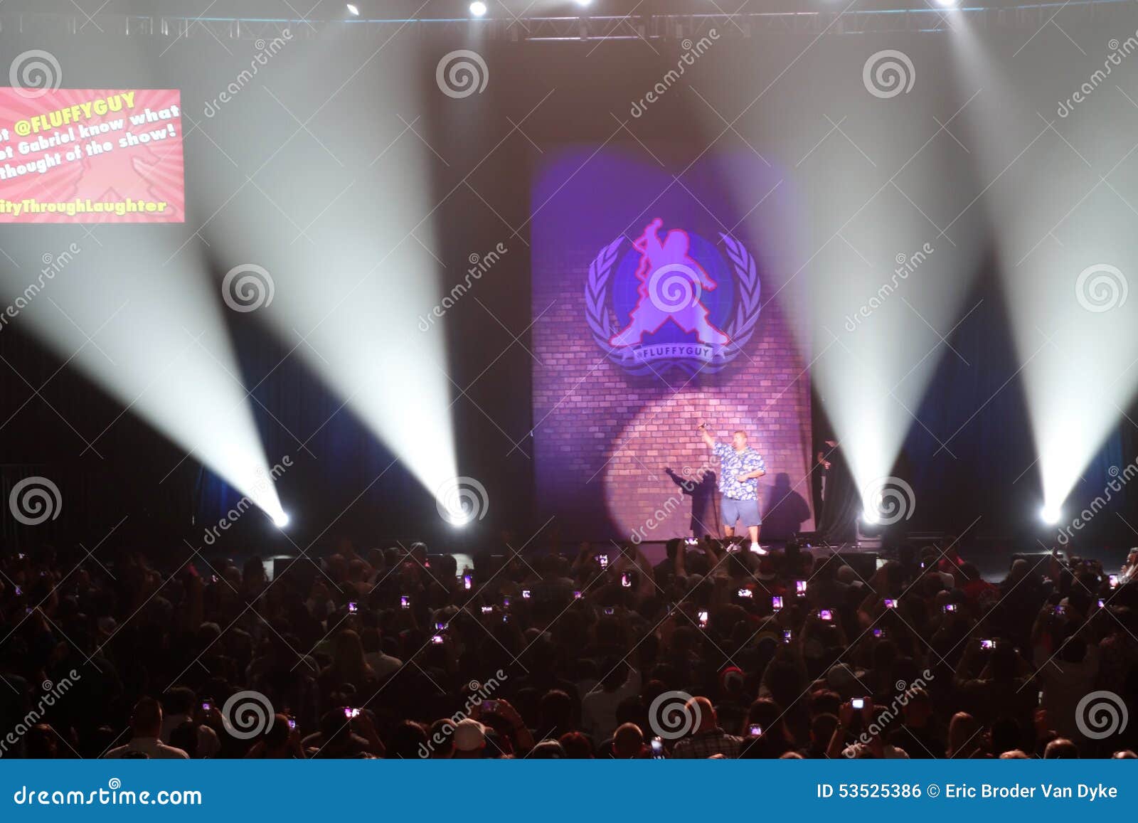 Comedian, Fluffy, Gabriel Iglesias Waves To Fans at the End of S Editorial  Photo - Image of colorful, comedy: 53525386