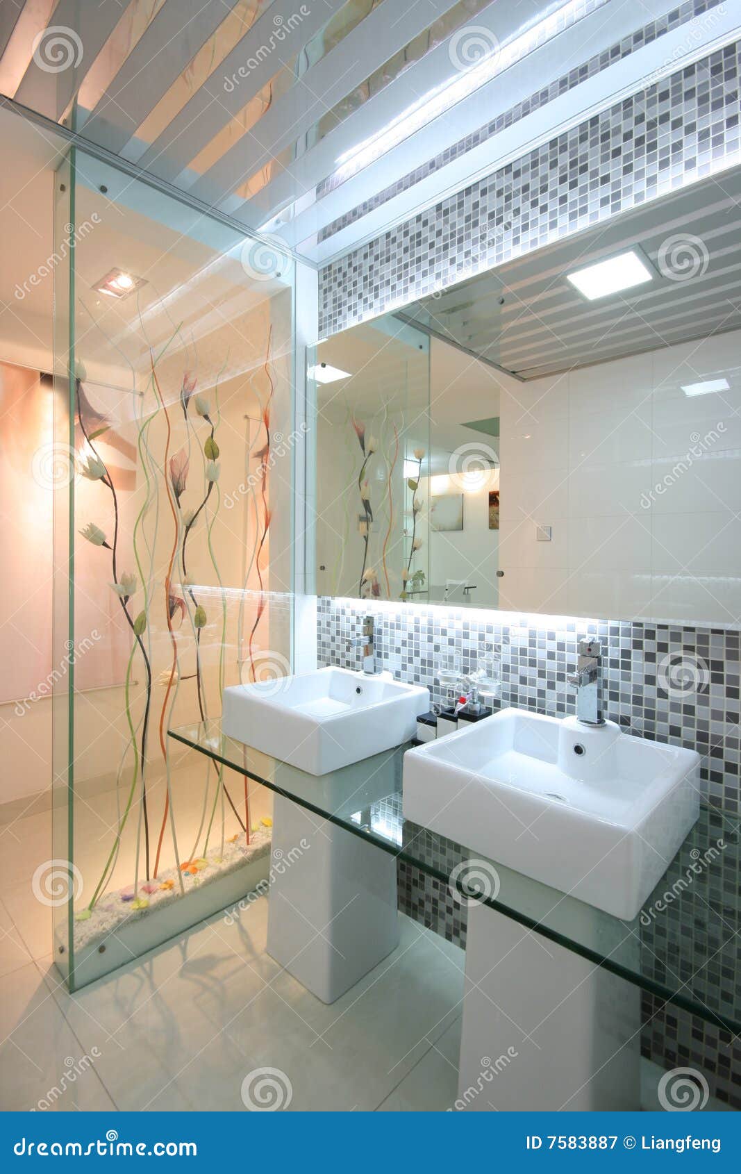 Comfortable rooms stock image. Image of apartment, modern 7583887