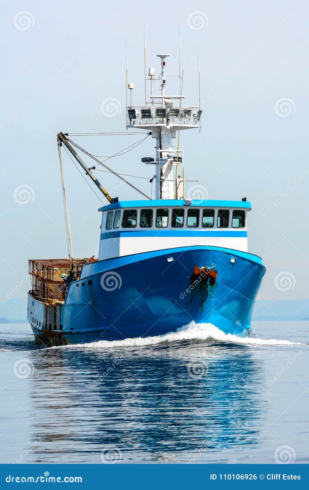 Commercial Fishing Vessel on Shilshole Bay, Seattele Stock Photo - Image of  water, vessel: 110106926