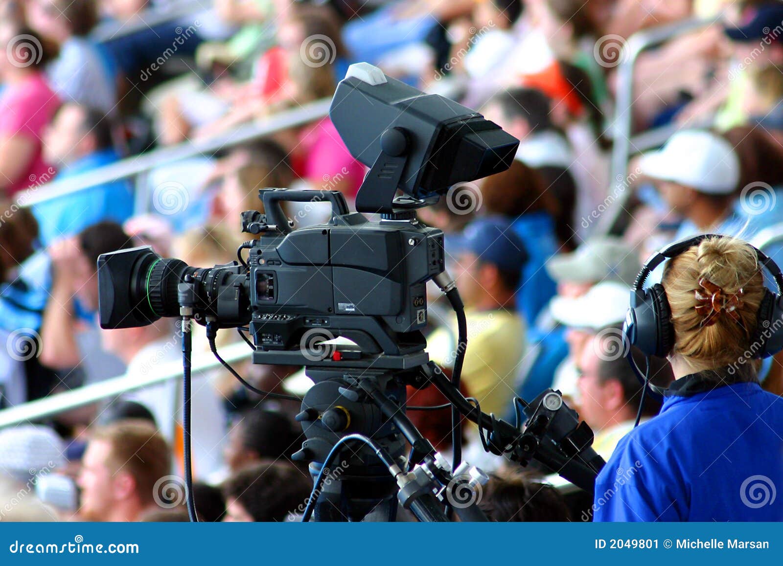 Commercial videographer stock image. Image of information 2049801