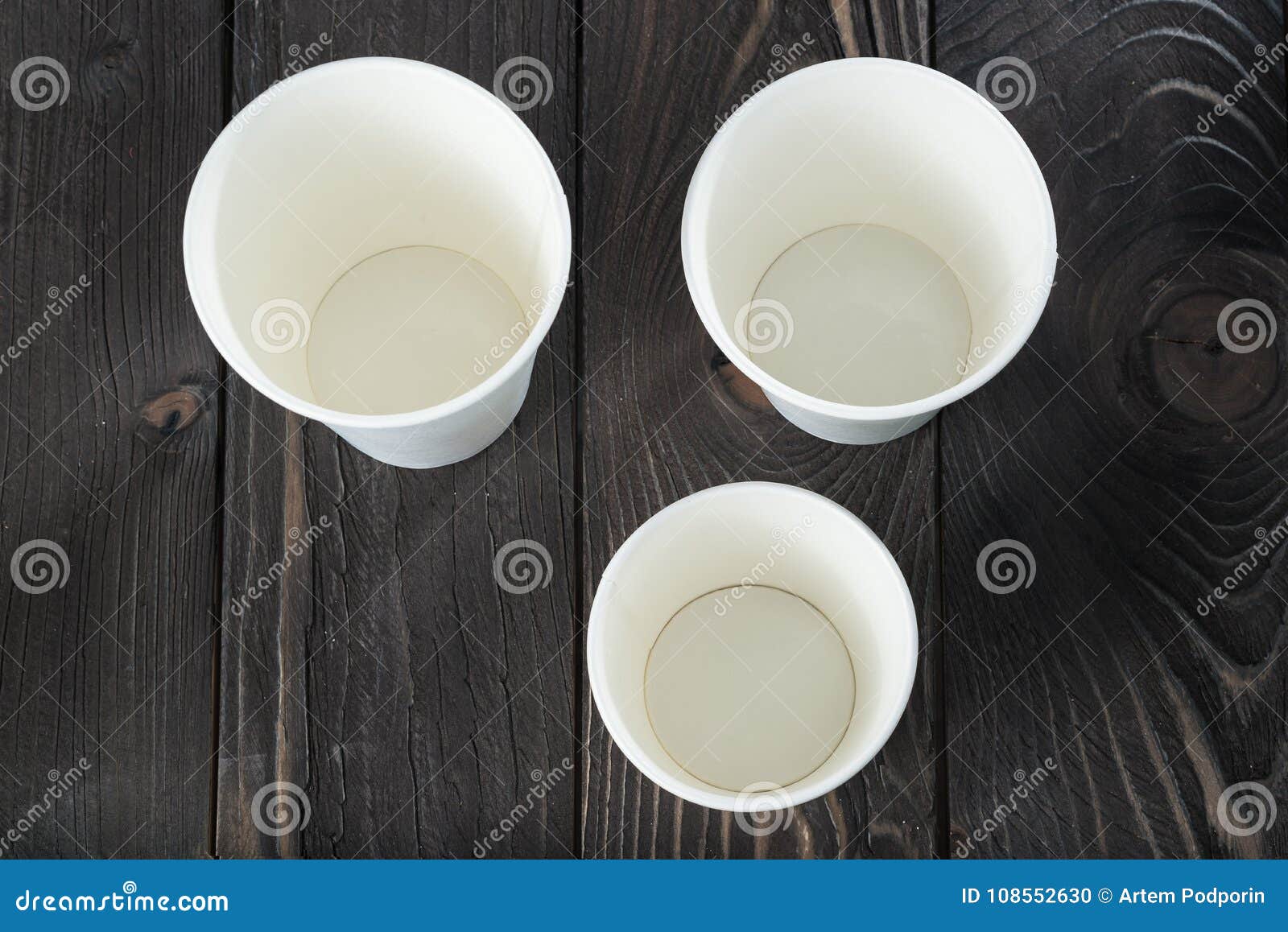 https://thumbs.dreamstime.com/z/compilation-opened-paper-cups-three-coffee-to-go-wooden-table-108552630.jpg