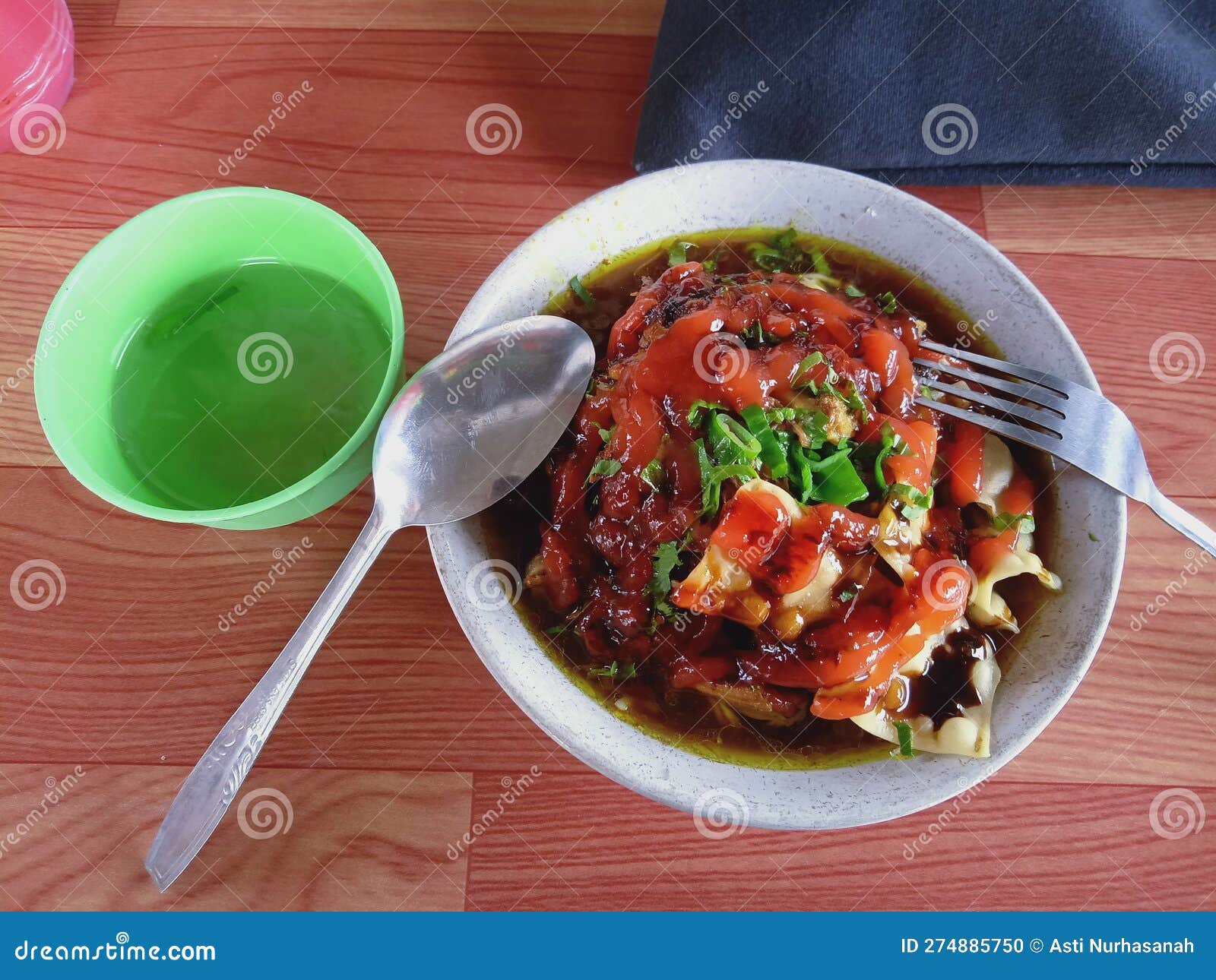 Complete Chicken Liver Noodles with Soy Sauce Sauce Stock Photo Image of chicken, complete