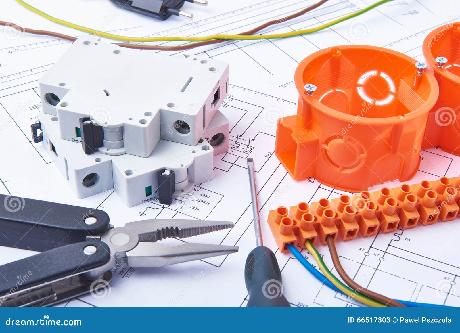 Components for Use in Electrical Installations. Cut Pliers, Connectors