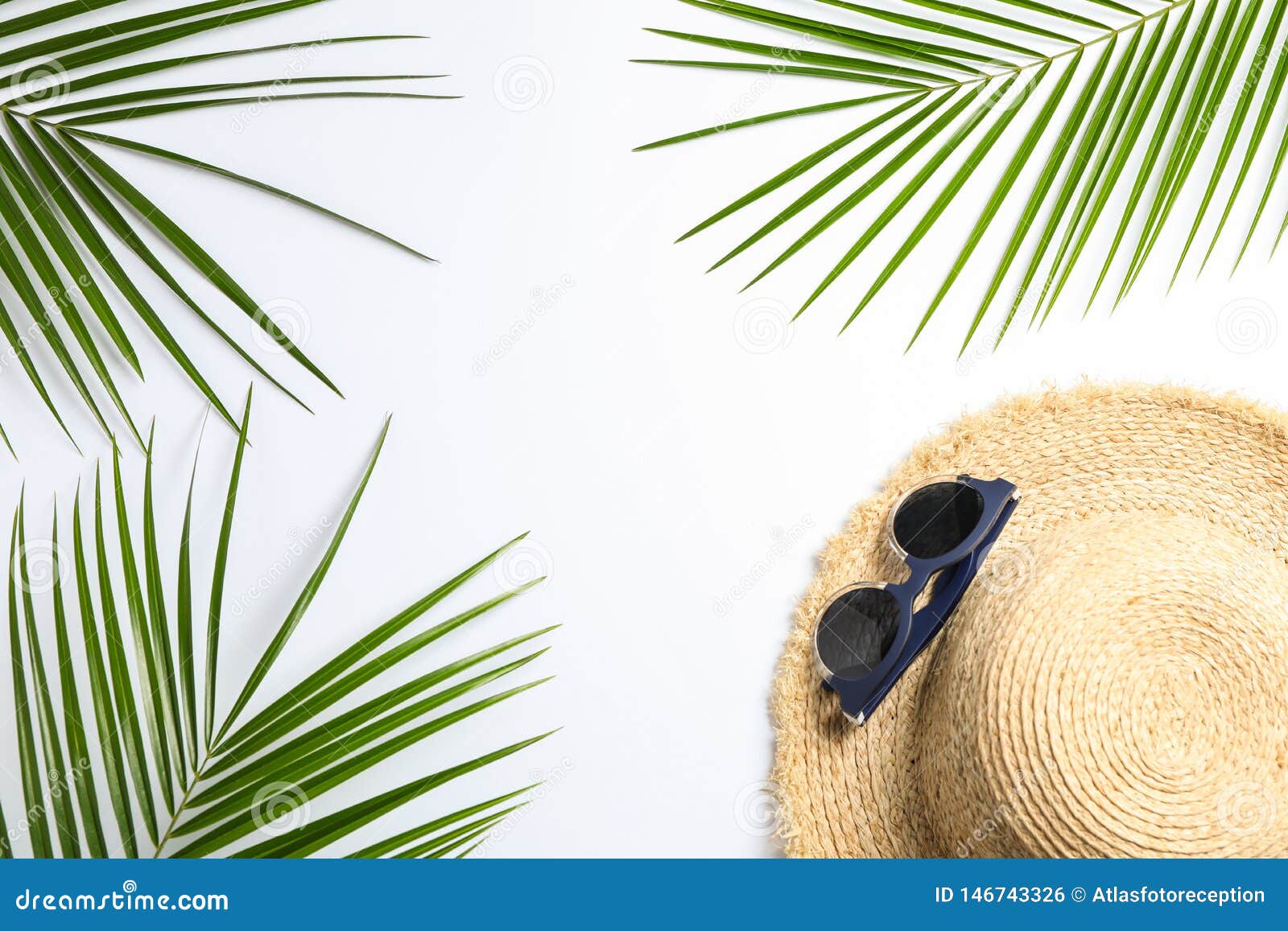 10,600+ Straw Hat Top View Stock Photos, Pictures & Royalty-Free