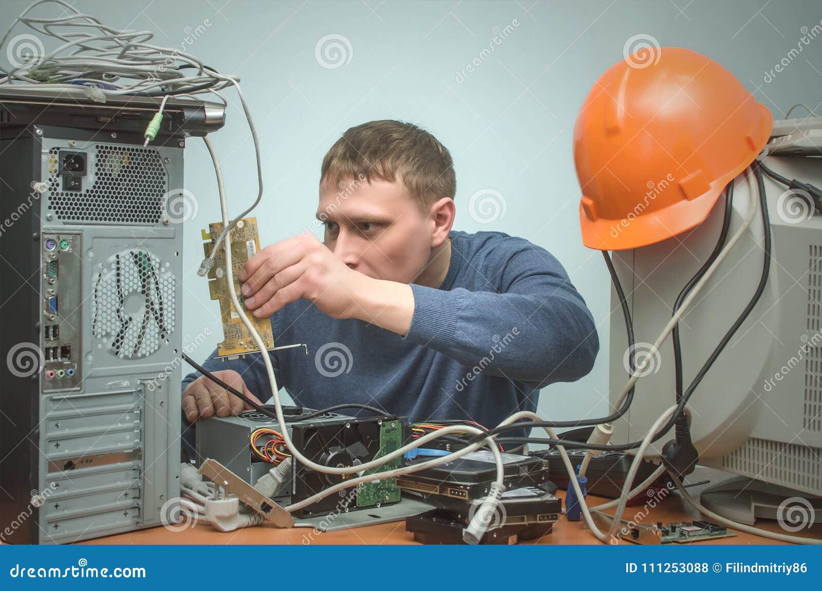 Computer maintenance and repair jobs