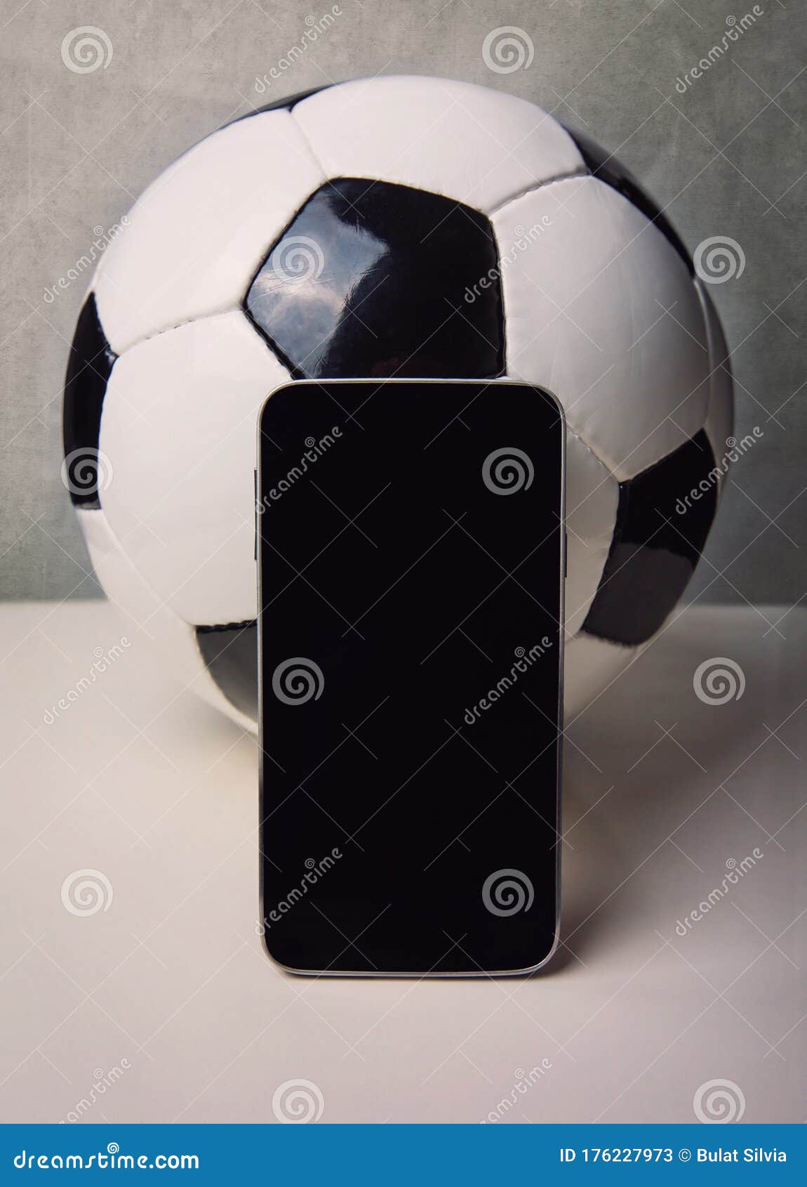 Conceito De Apostas De Futebol Online Tela Vazia De Smartphone E