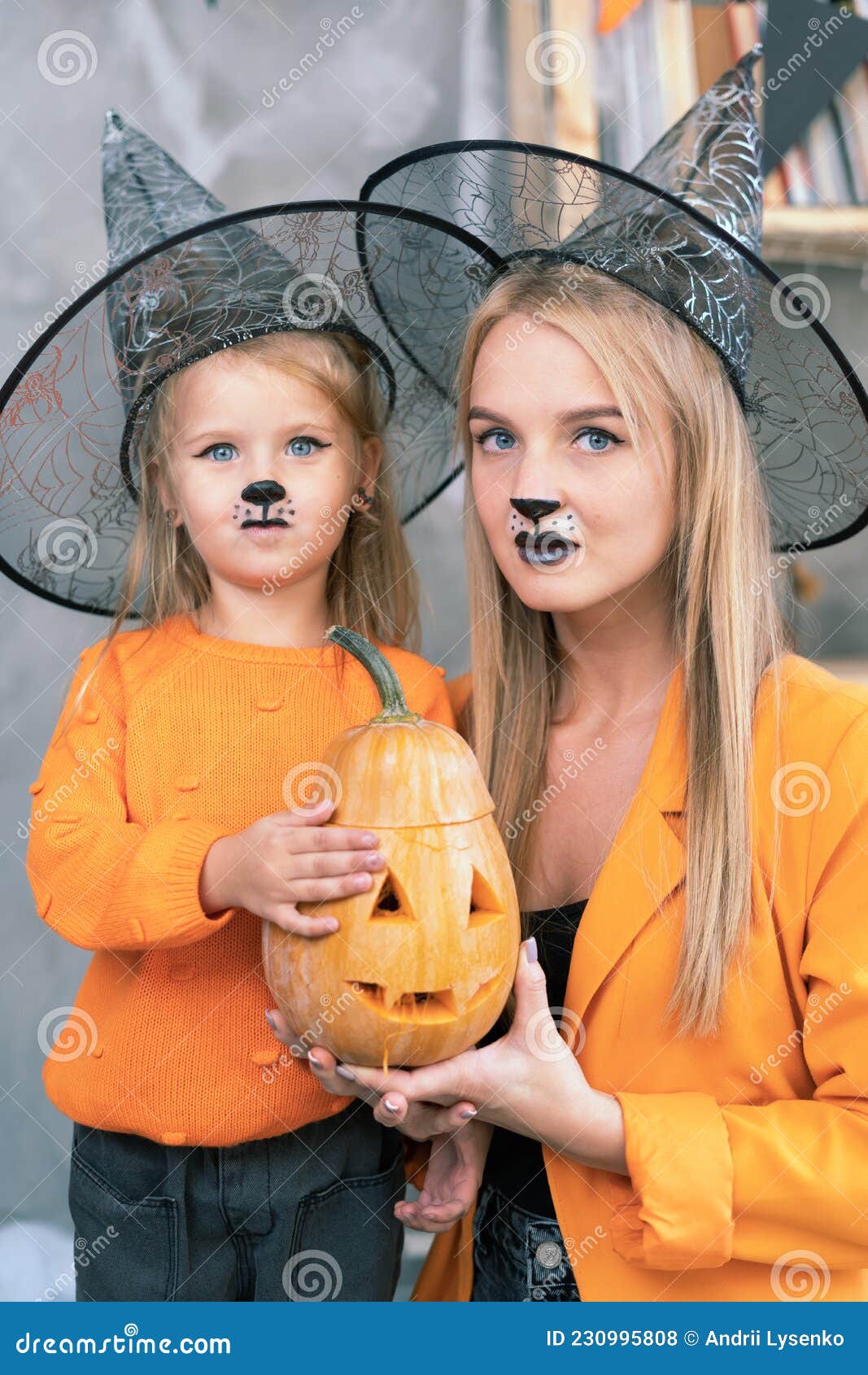 Cara Assustadora Bruxa E Família De Halloween Condecoração De