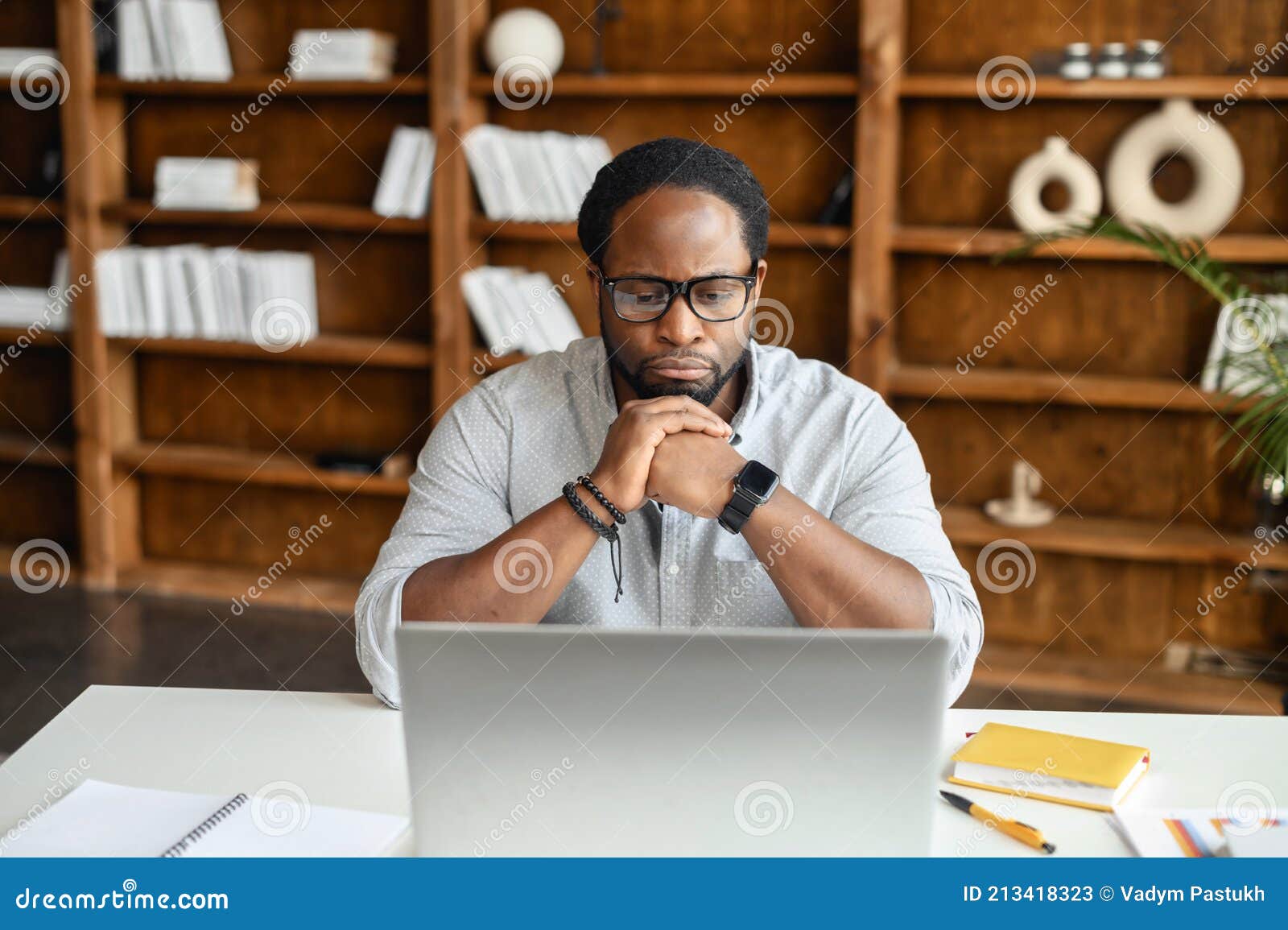 24,198 African American Man Sitting Desk Images, Stock Photos, 3D