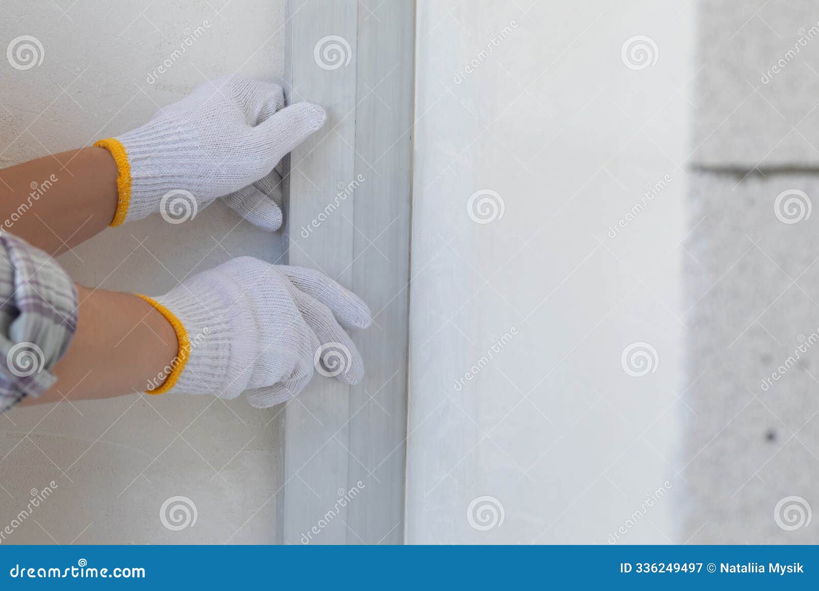 concept checking the evenness of a wall using a rule