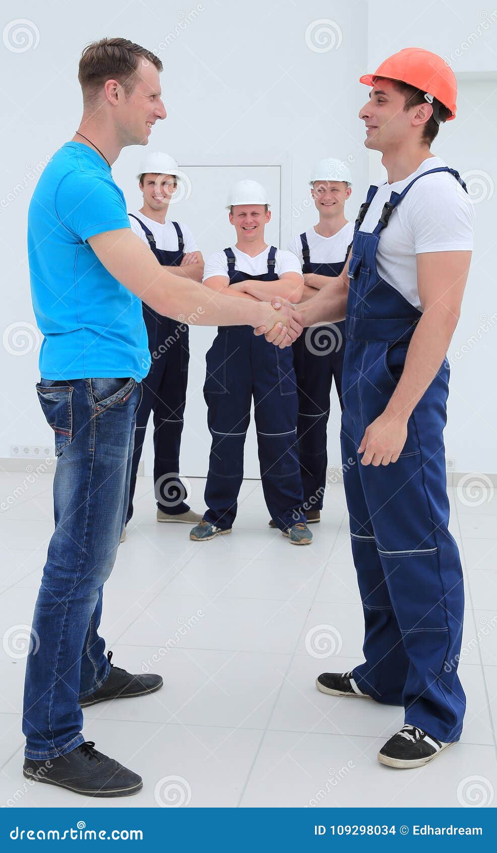 handshake of the architect and engineer