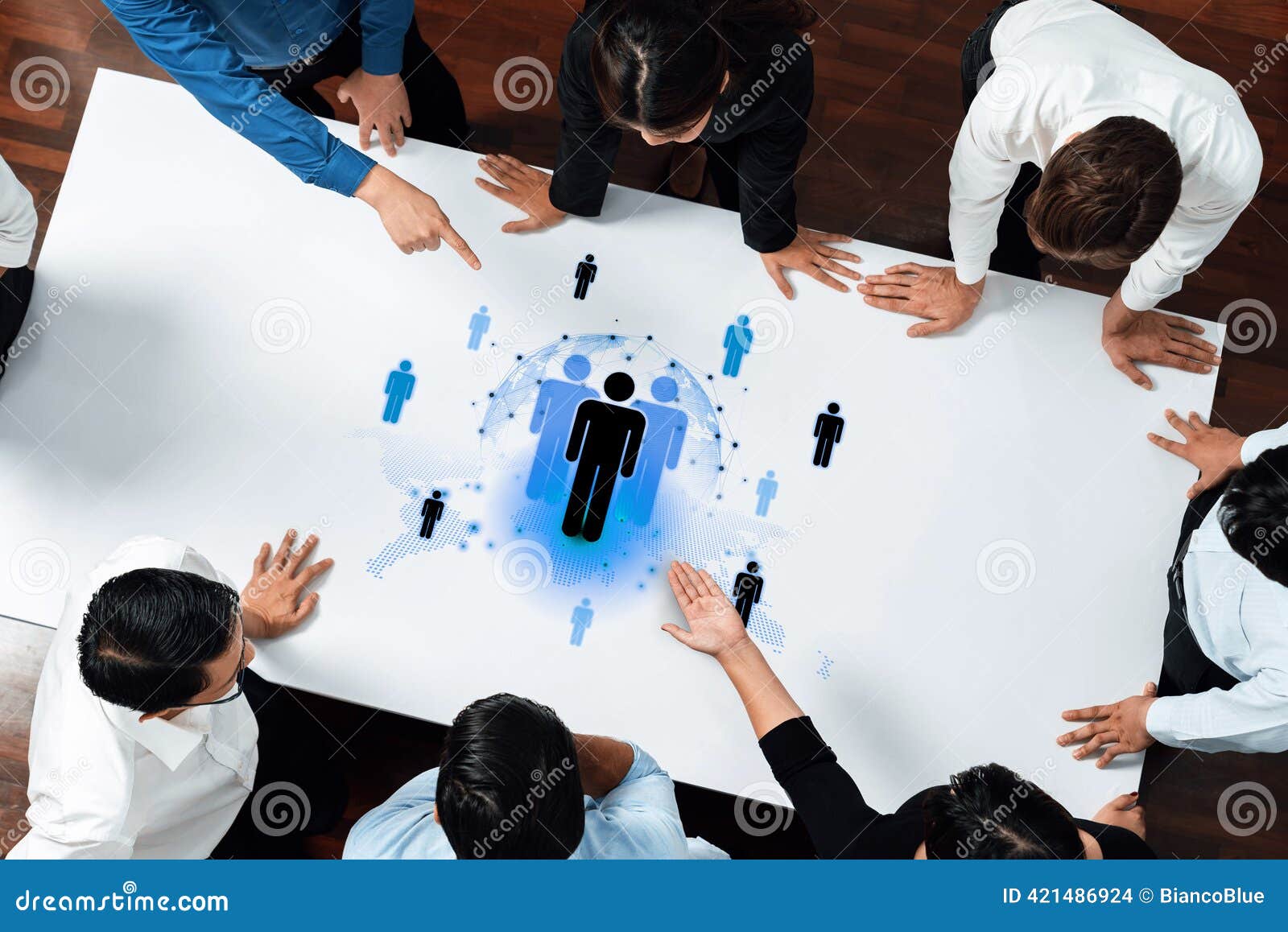 Close-Up of a Brown Human Eye with Reflection · Free Stock Photo, image size:1600x1158