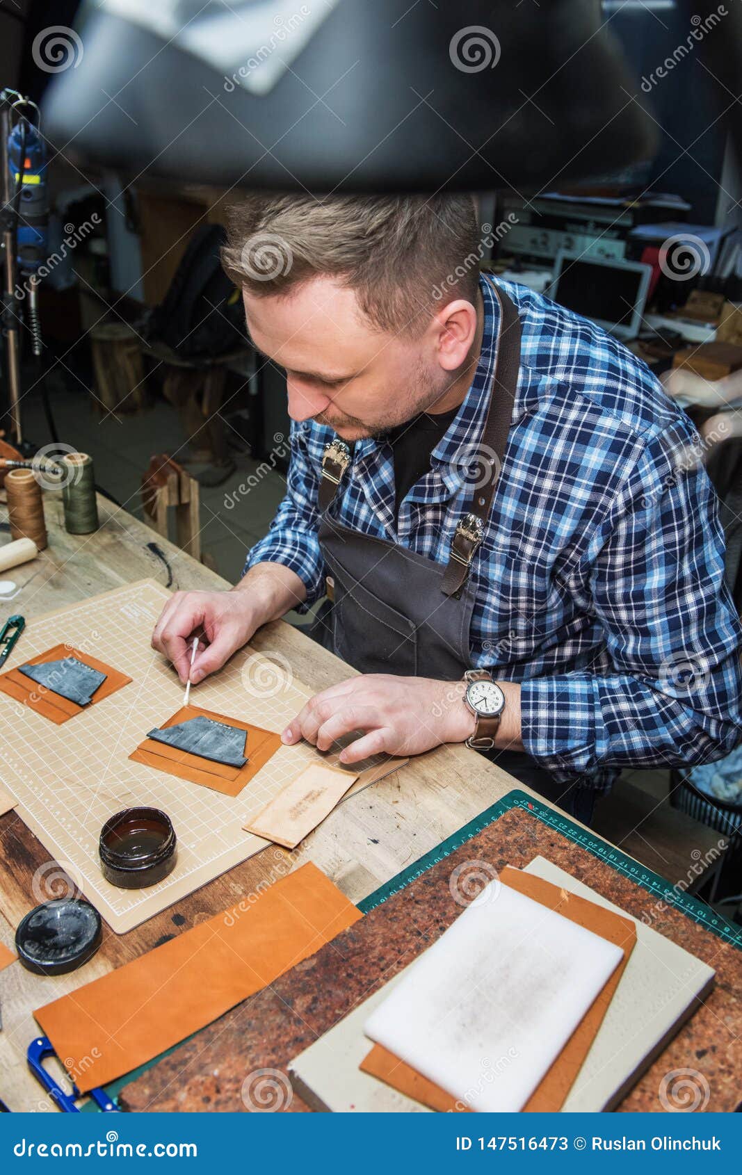 Celebrating Craftsmanship: The Revival Of Handmade Home Goods