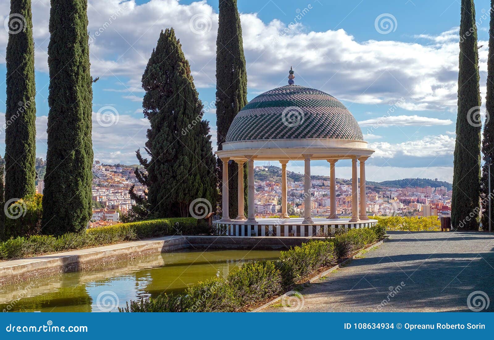 jardin la concepcion in malaga, spain.