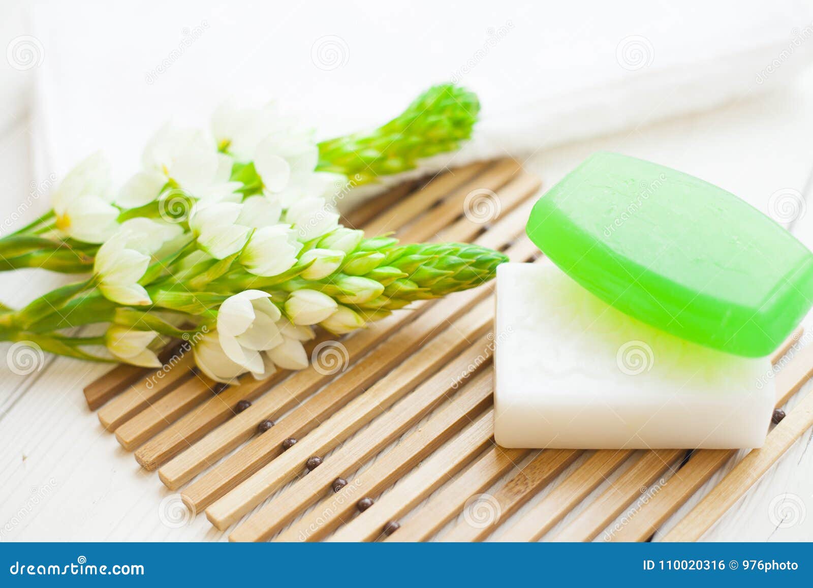 Concepto Verde Del Aromatherapy Foto de archivo Imagen de azul