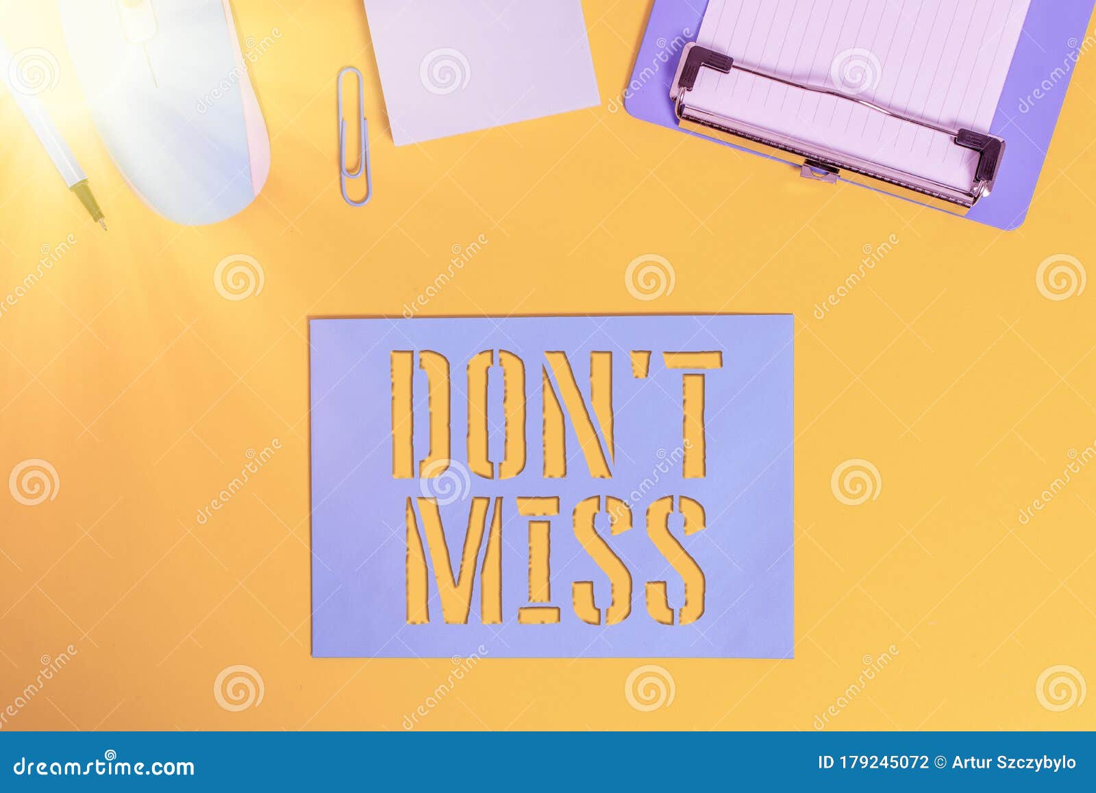 Conceptual Hand Writing Showing Don T Miss Business Photo Showcasing Commanding Them Not To Miss Out An Opportunity Or An Stock Photo Image Of Hurry Buying