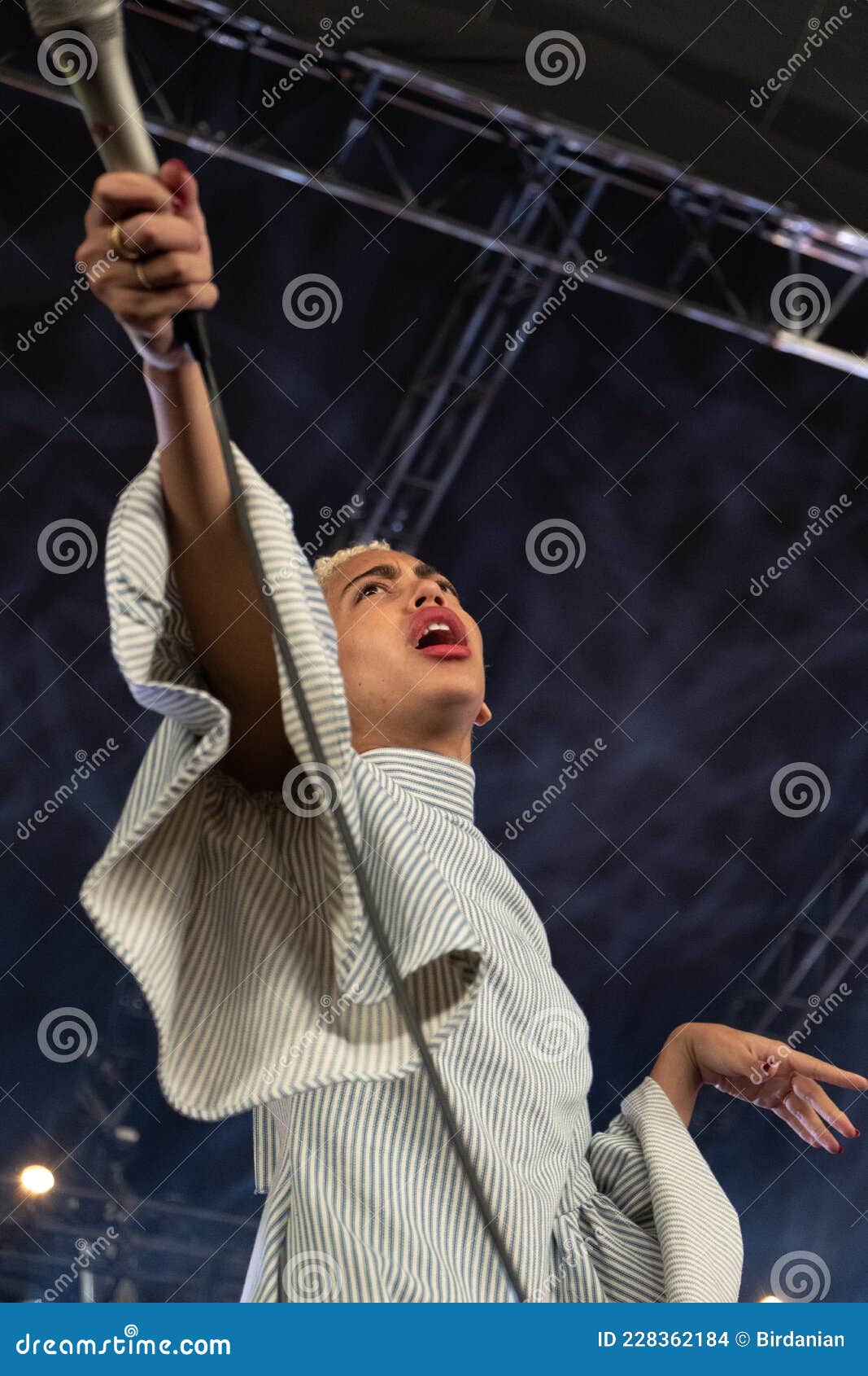 Judi Jackson editorial stock image. Image of judi, jackson 228362184