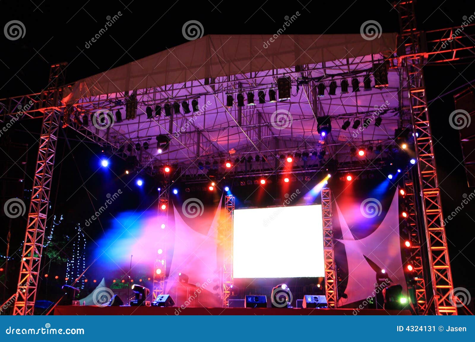 rock concert stage design