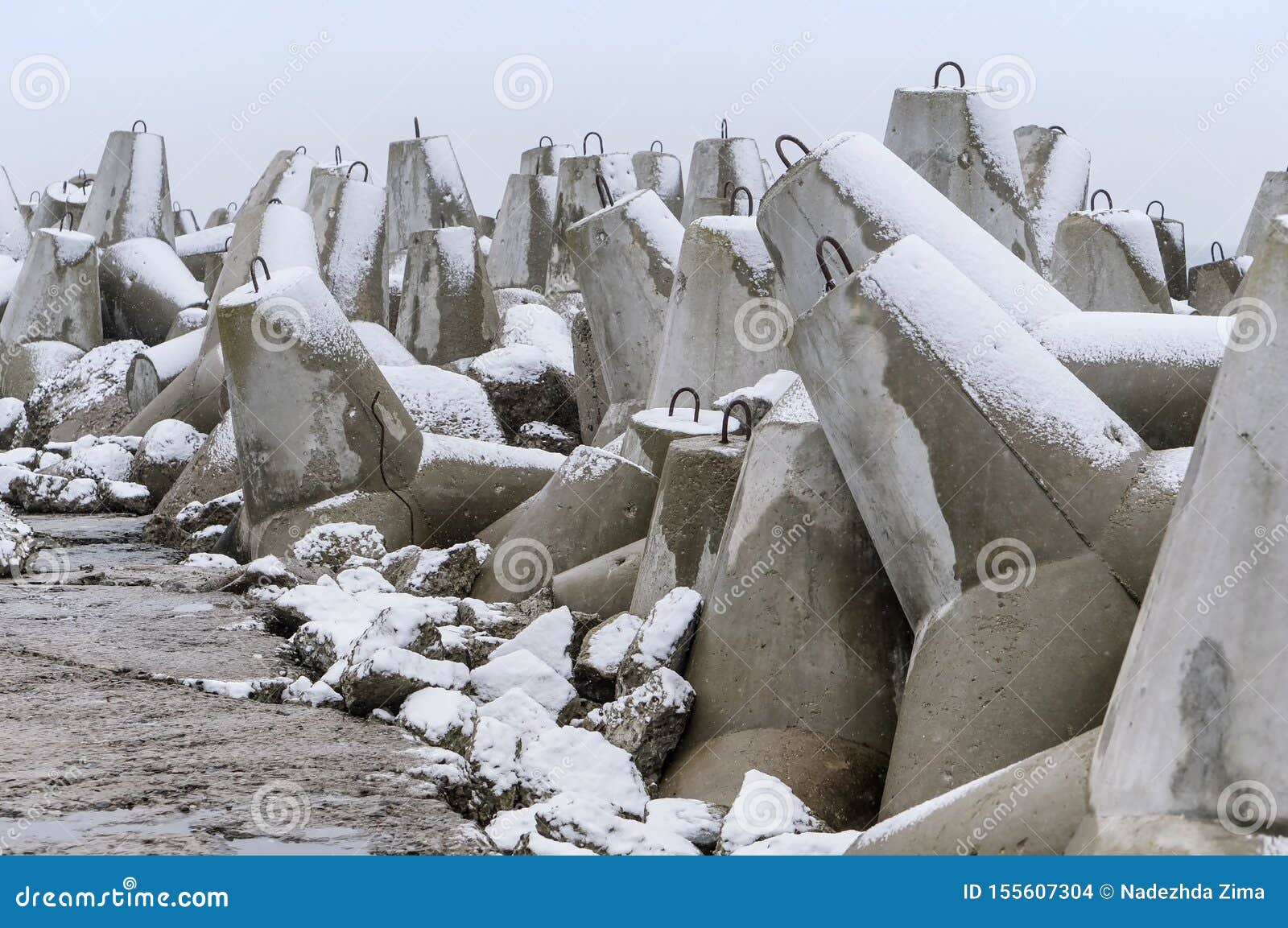 Concrete Coastal Protection in Snow, Concrete Breakwaters in Winter