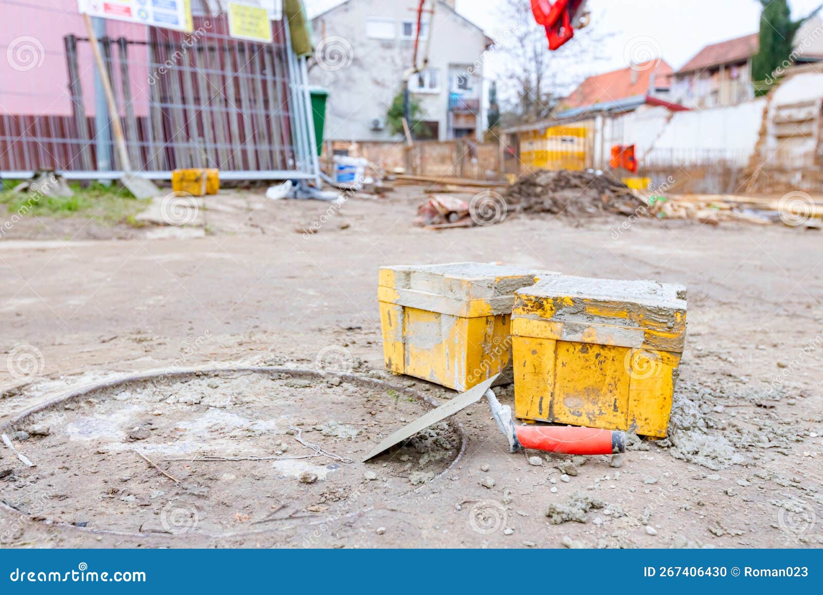 Concrete Cube Molds for Compressive Strength Test of the Cement Mixture