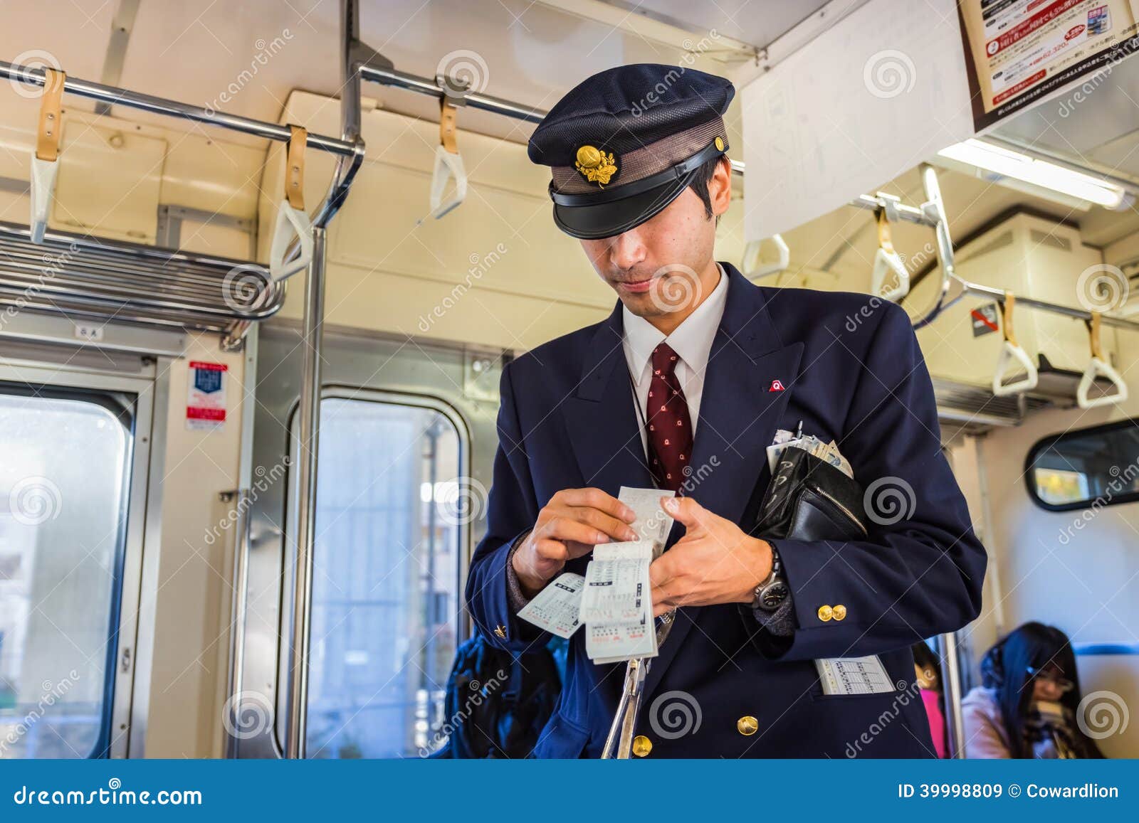 Conductor de tren japonés imagen de archivo editorial. Imagen de