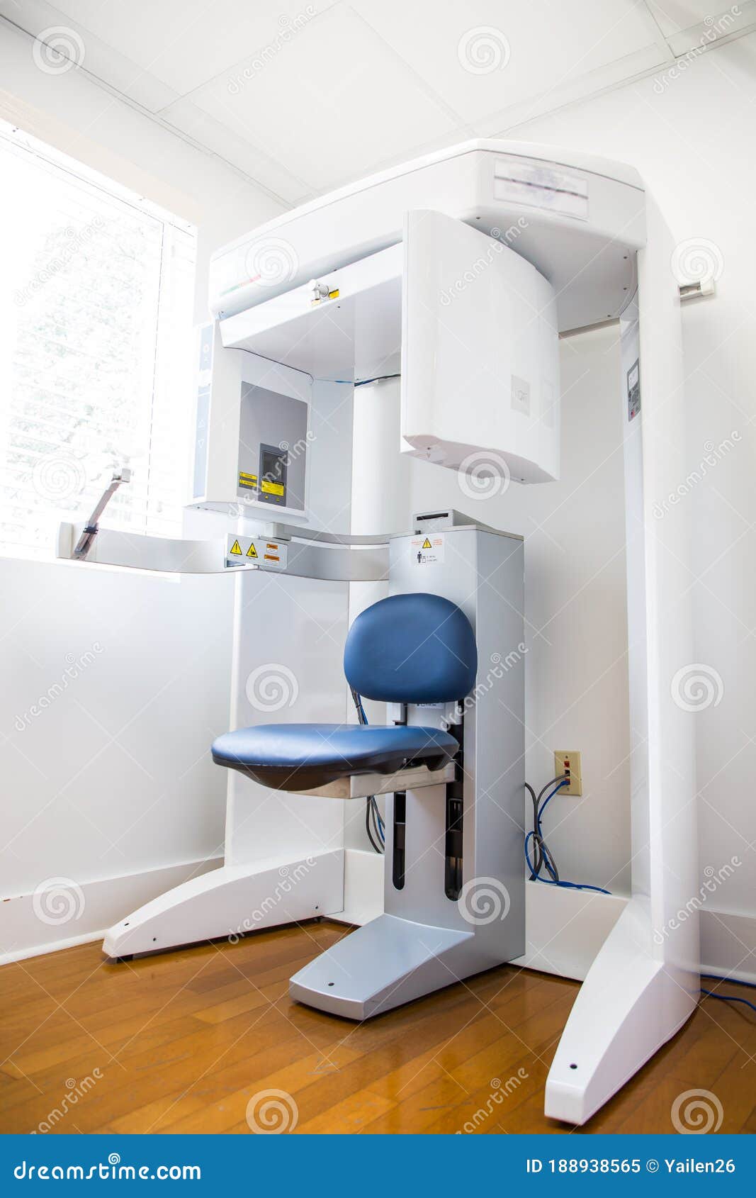 cone beam ct scanner machine cbct 3d xray for face maxilla jaw mandible radiograph three dimensional