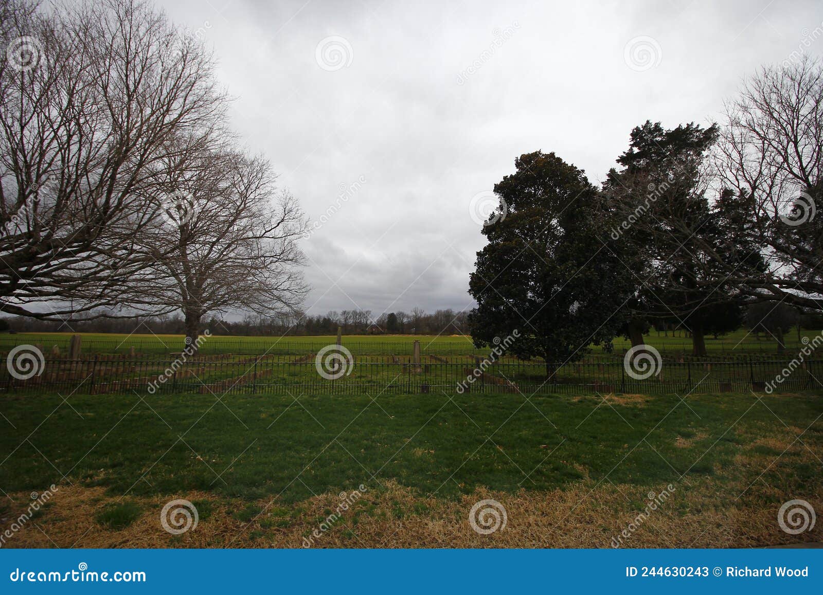 confederate cemetery, eastern flank battlefield park, franklin, tennessee