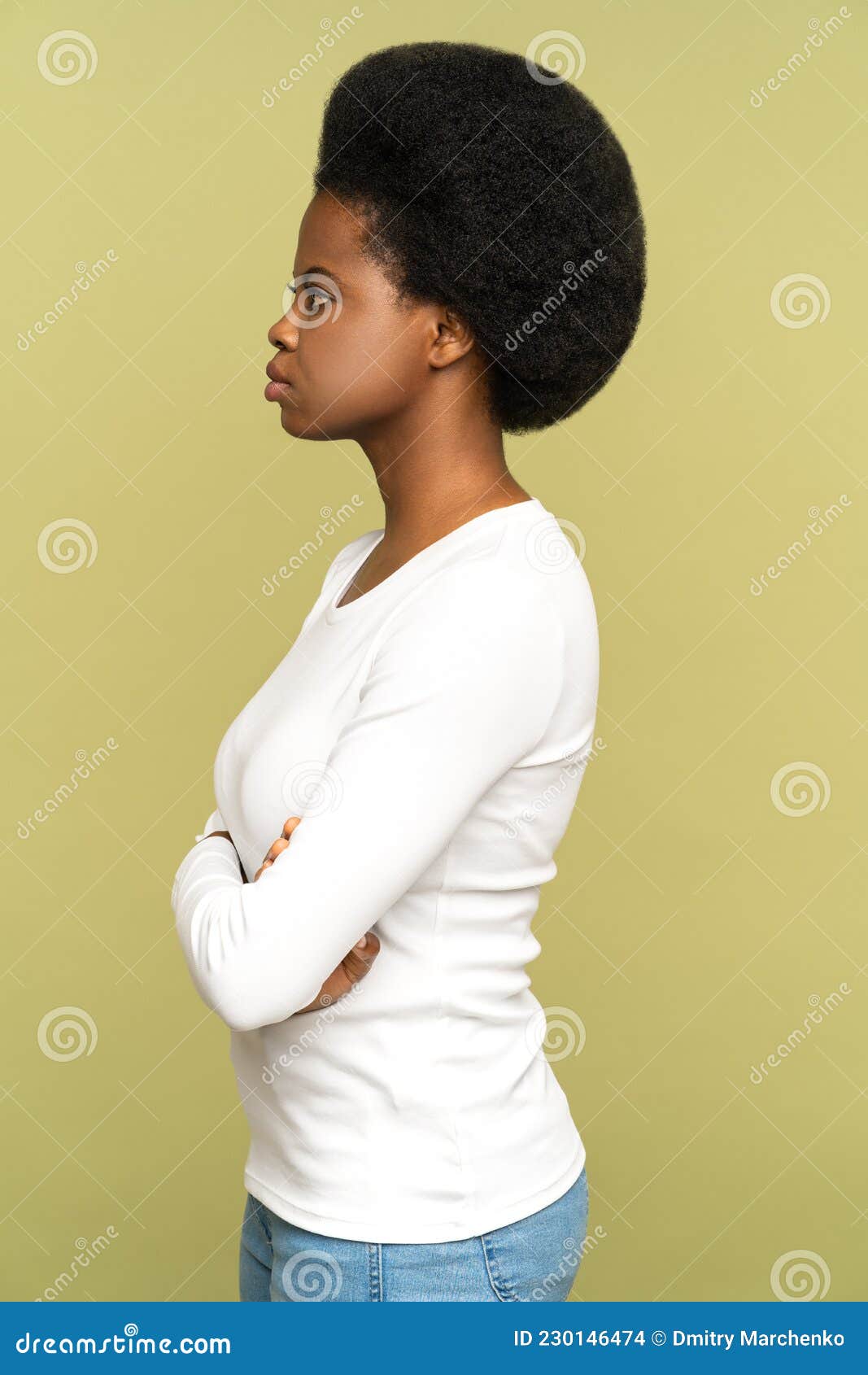 Attractive Young African Woman Stock Photo - Download Image Now - Profile  View, Side View, Women - iStock