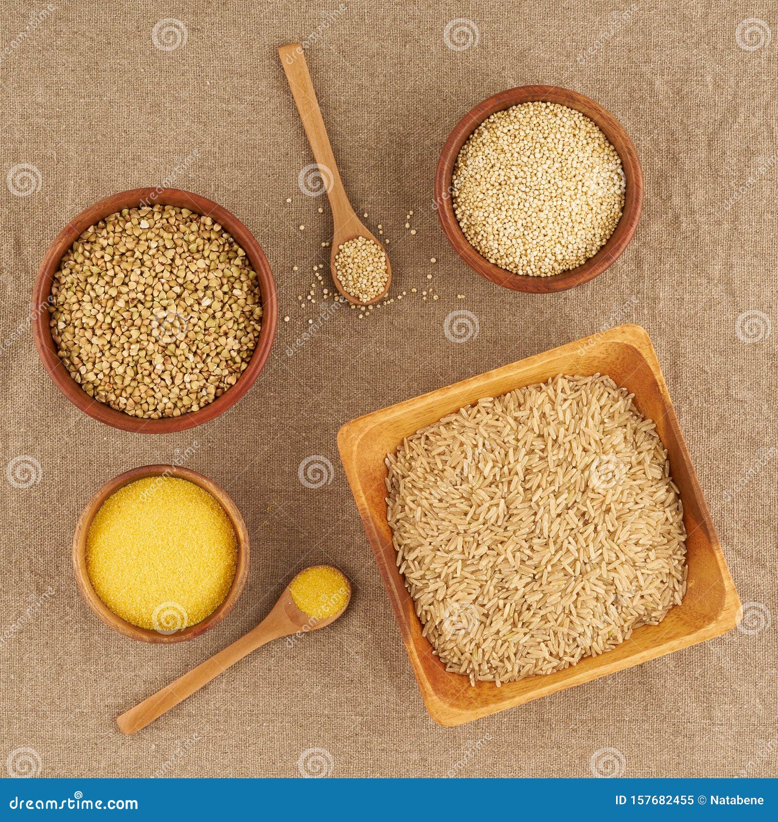 Figura módulo Sustancial Conjunto De Cereales Para Una Dieta Sin Gluten, Hidratos De Carbono Largos,  Arroz Pardo, MaÃz, Quinua, Trigo Negro Verde Imagen de archivo - Imagen de  cereal, gluten: 157682455