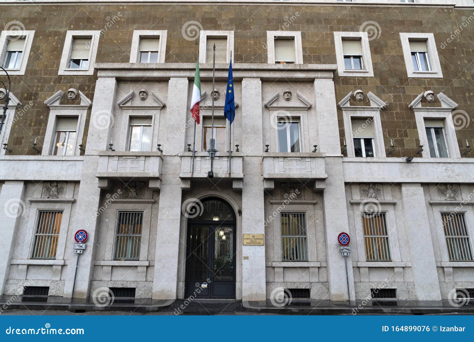 consiglio superiore della magistratura judicial building in rome