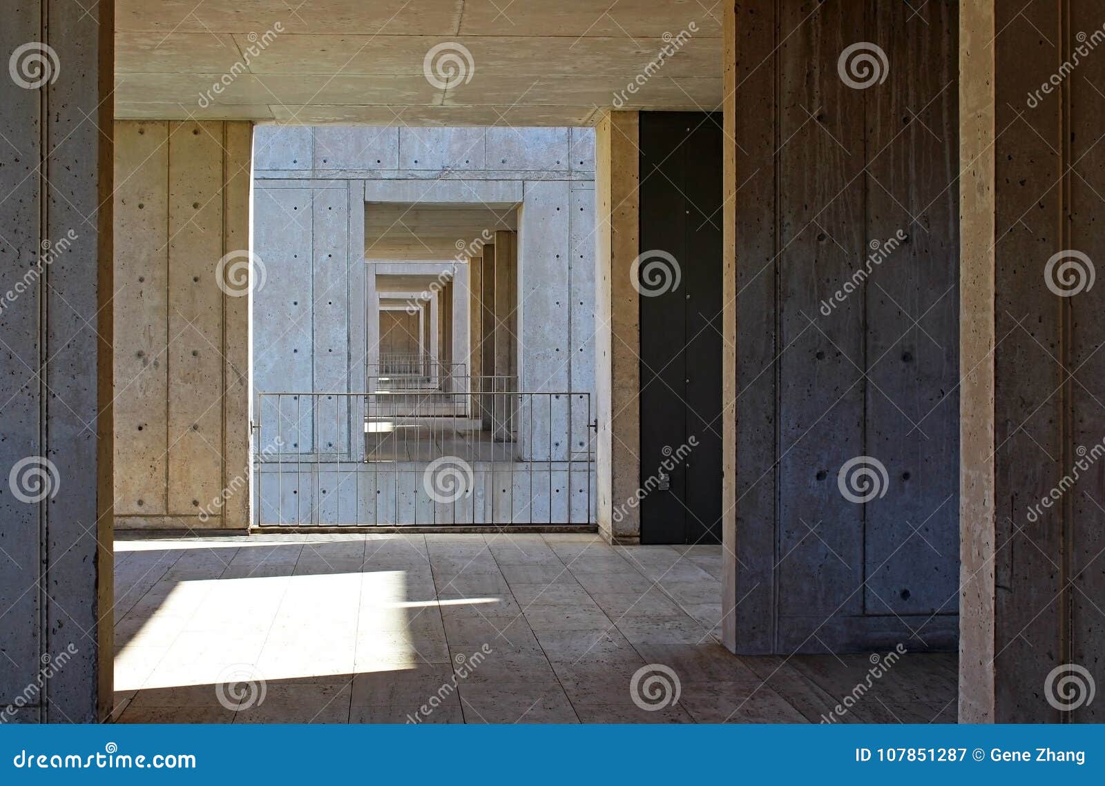 Consise Cement Structure of the Salk Institute by Louis Kahn Stock Image -  Image of exterior, founded: 107851287