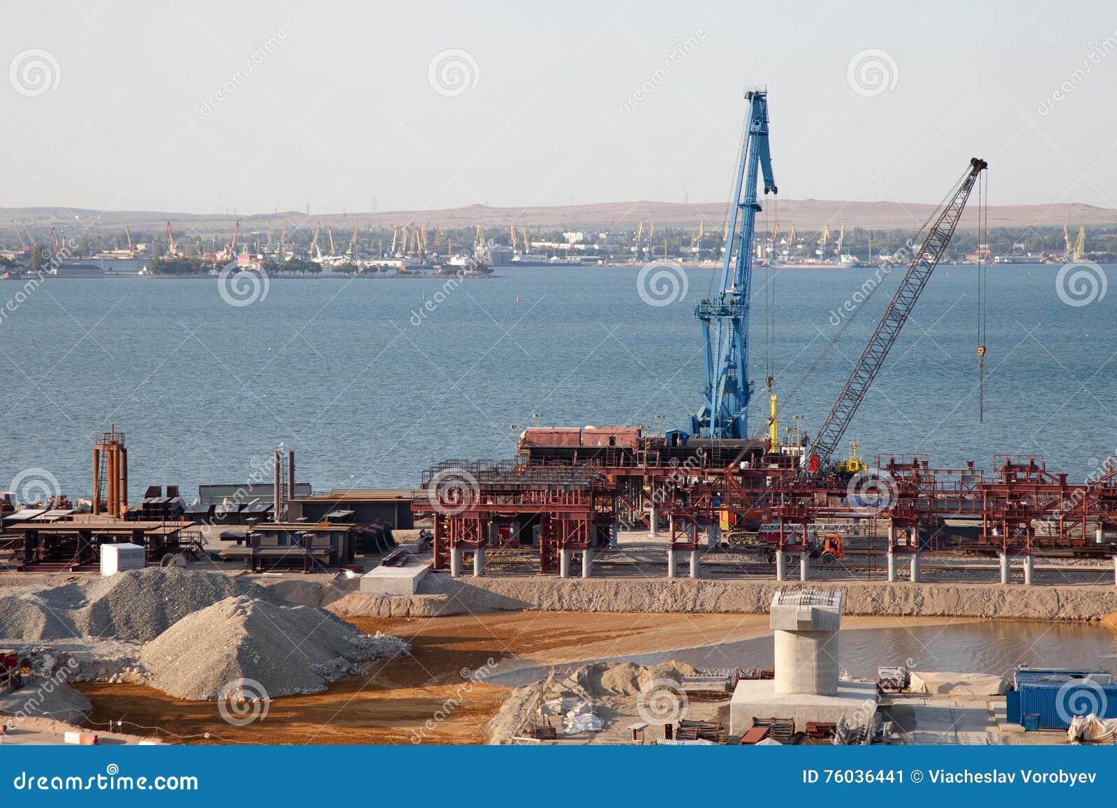 Construction of Kerch Bridge. Editorial Photo Image of equipment