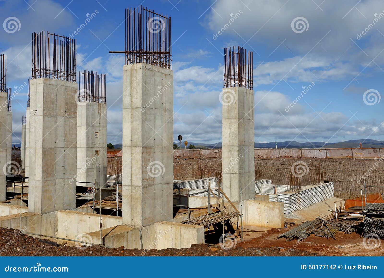 Construction pillars stock photo. Image of concrete, labor 60177142
