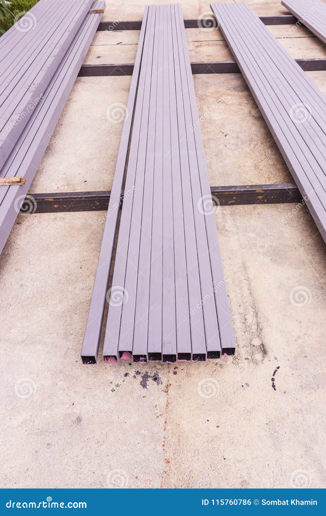 Construction Rectangular Steel Tube with Antirust Paint Preparing for