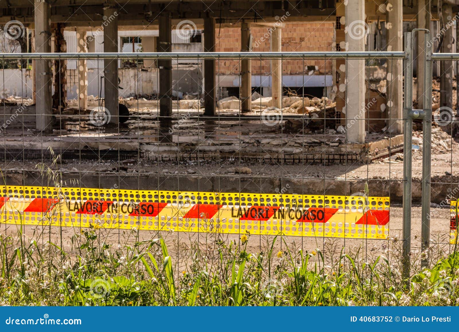 Sign Safety Working Zone Construction Site Stock Photos - Download 55