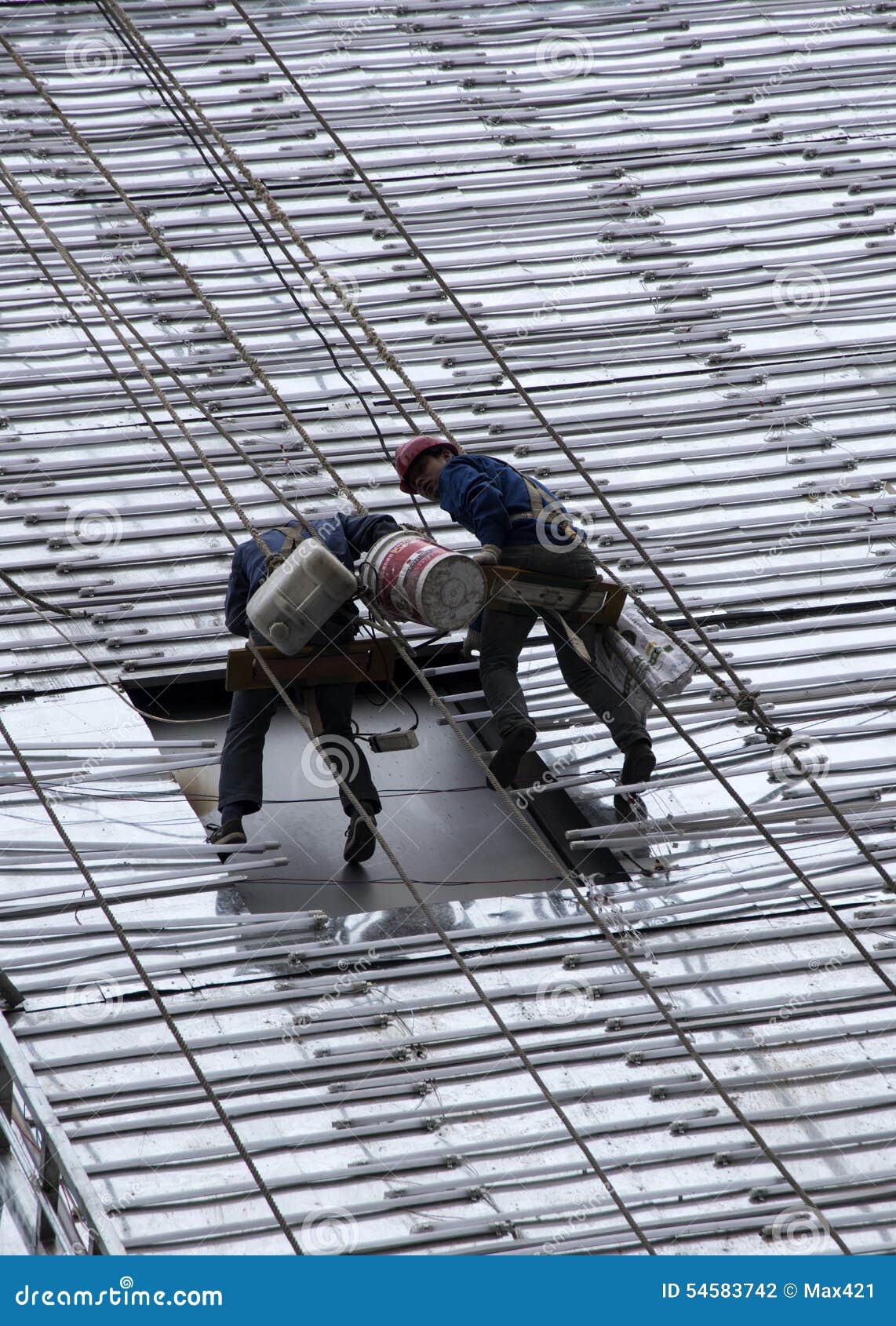 Workers Rappel Down the Face of a Building. Editorial Photography Image of building, rappel