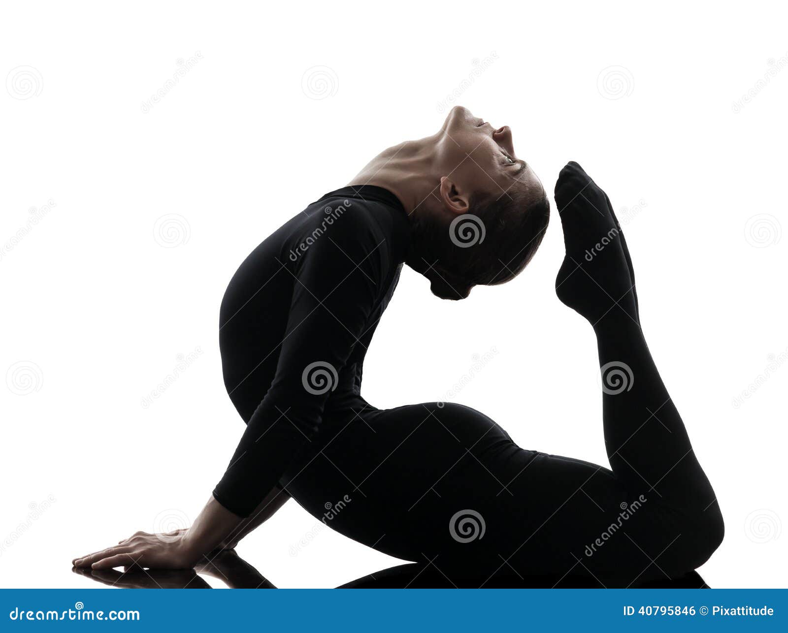 Contorsionniste De Femme Exerçant Le Yoga Gymnastique