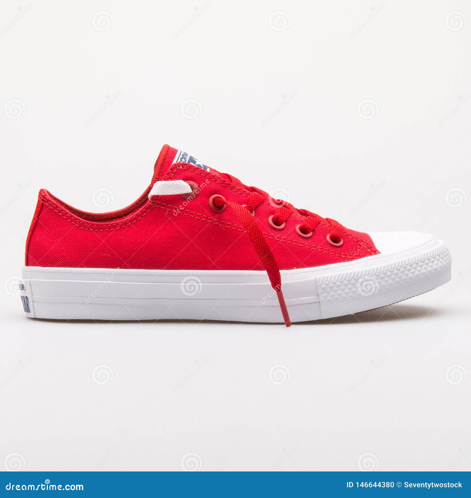 converse chuck taylor ox red