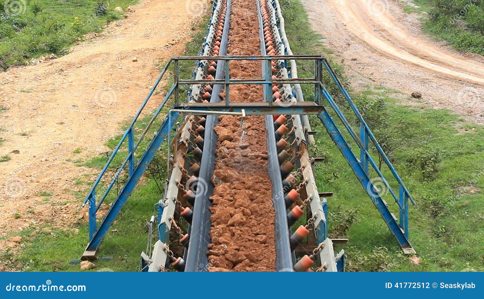 soil conveyor