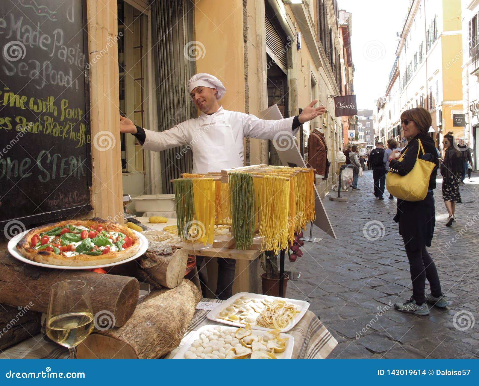 Italian food on the street editorial stock image. Image of city - 143019614
