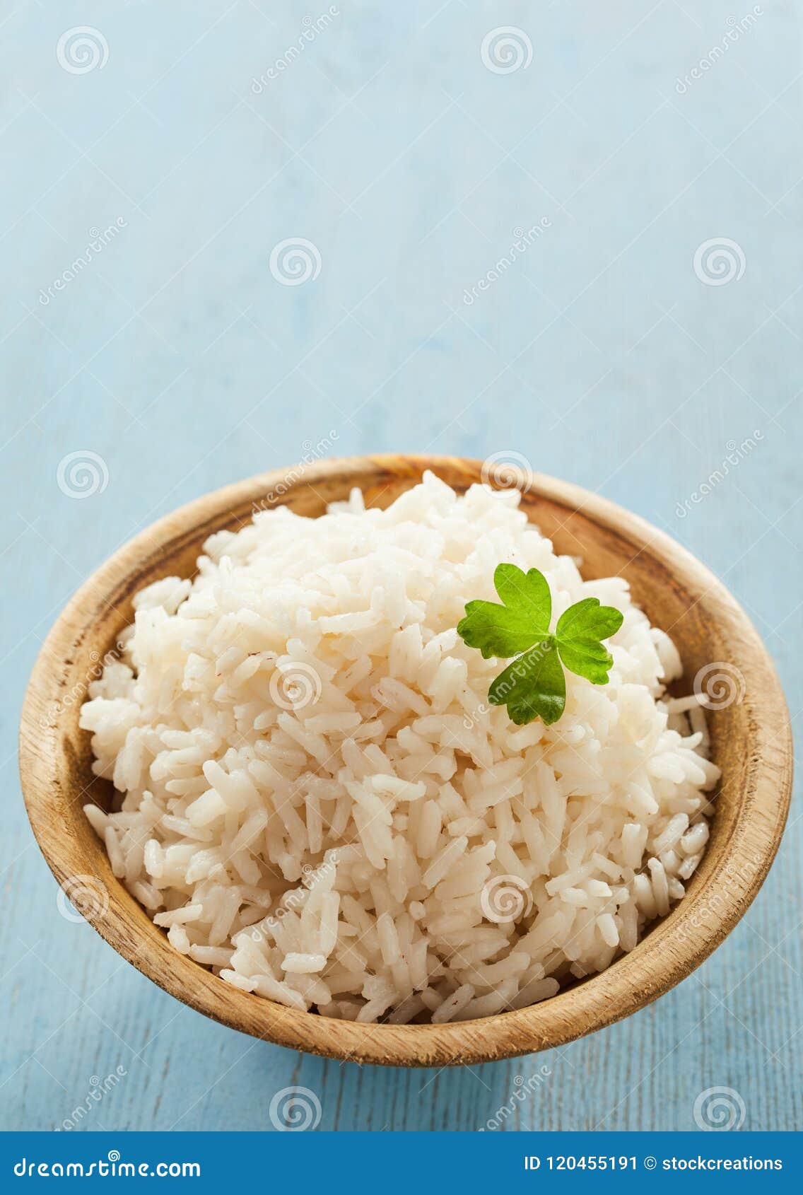 cooked white long grain par-boiled rice